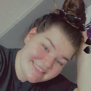 Meet your Posher, Katlyn